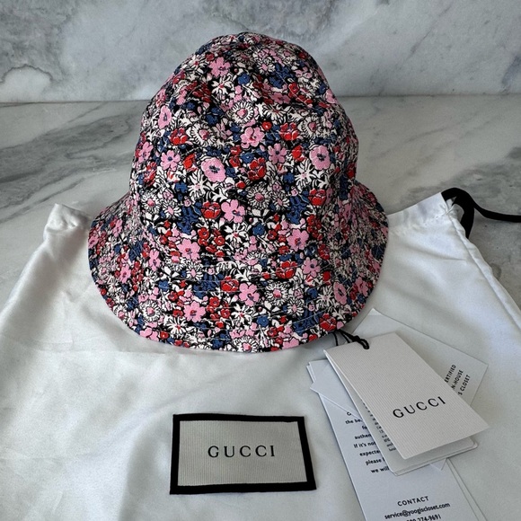 Gucci Liberty Print Bucket Hat sz 58 - Picture 1 of 5